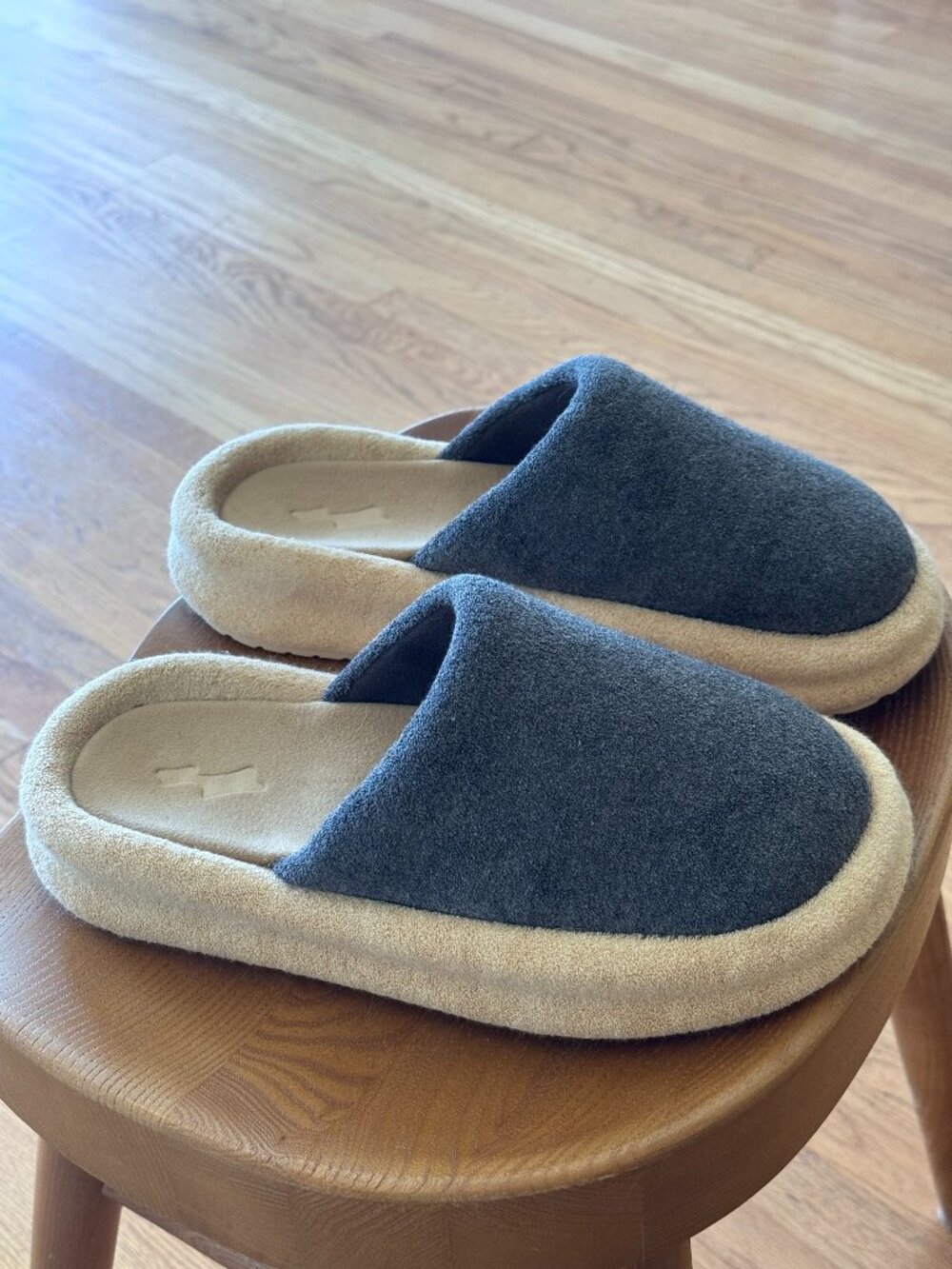 SKYLRK Rest Slipper - Biscuit, M 9 / W 10